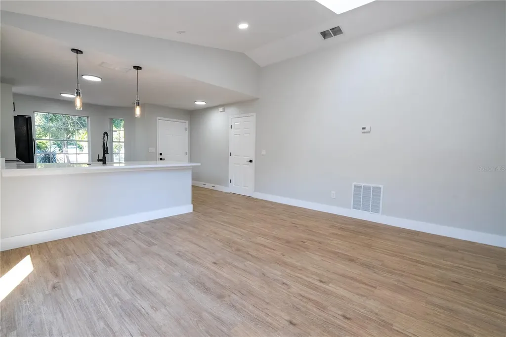 3750 Roseboro Street Orlando FL 32805