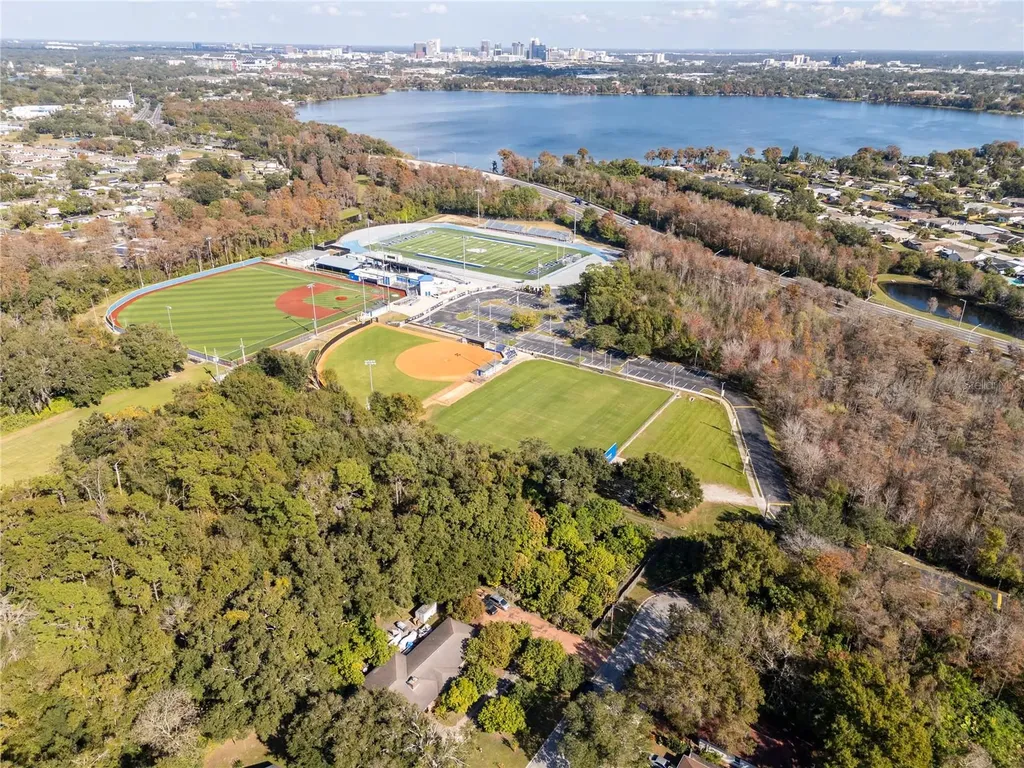 3750 Roseboro Street Orlando FL 32805