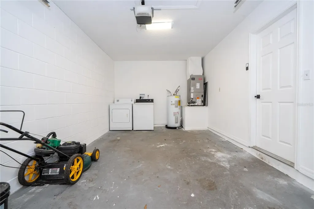 3750 Roseboro Street Orlando FL 32805