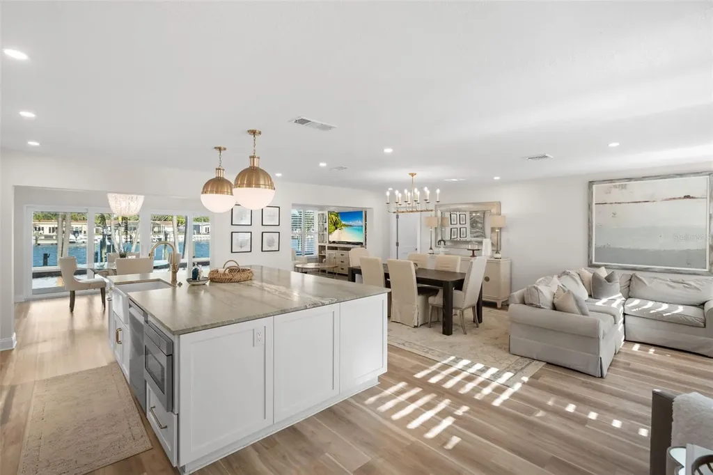 280 N Julia Circle St Pete Beach FL 33706