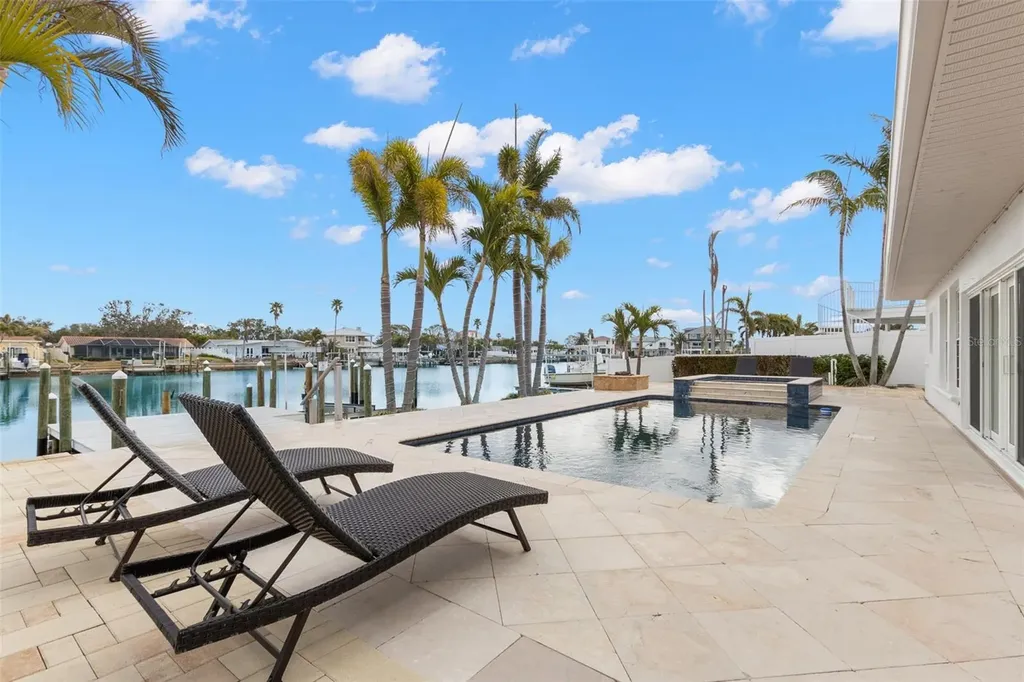 280 N Julia Circle St Pete Beach FL 33706