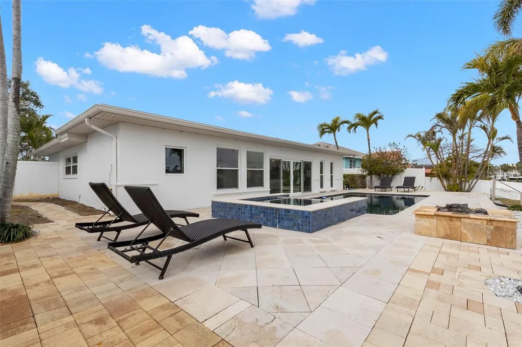 280 N Julia Circle St Pete Beach FL 33706