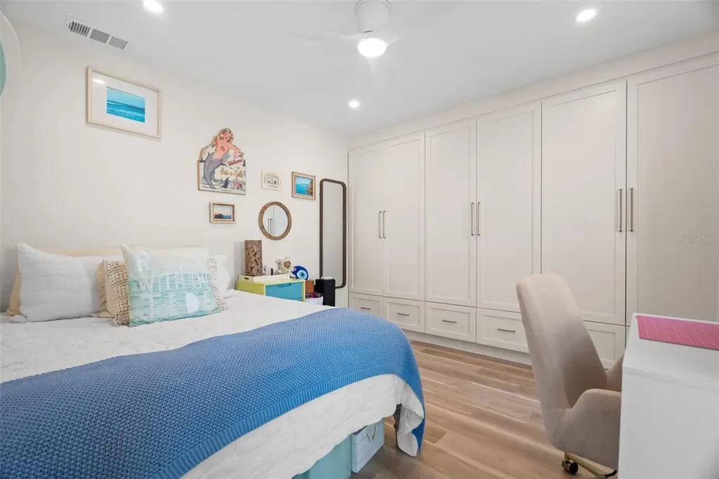 280 N Julia Circle St Pete Beach FL 33706