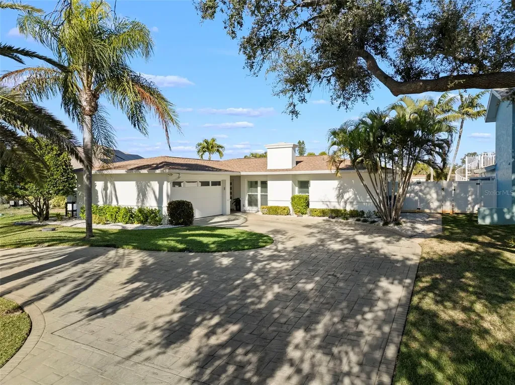 280 N Julia Circle St Pete Beach FL 33706