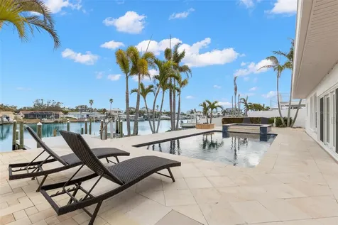 280 N Julia Circle St Pete Beach FL 33706