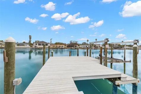 280 N Julia Circle St Pete Beach FL 33706