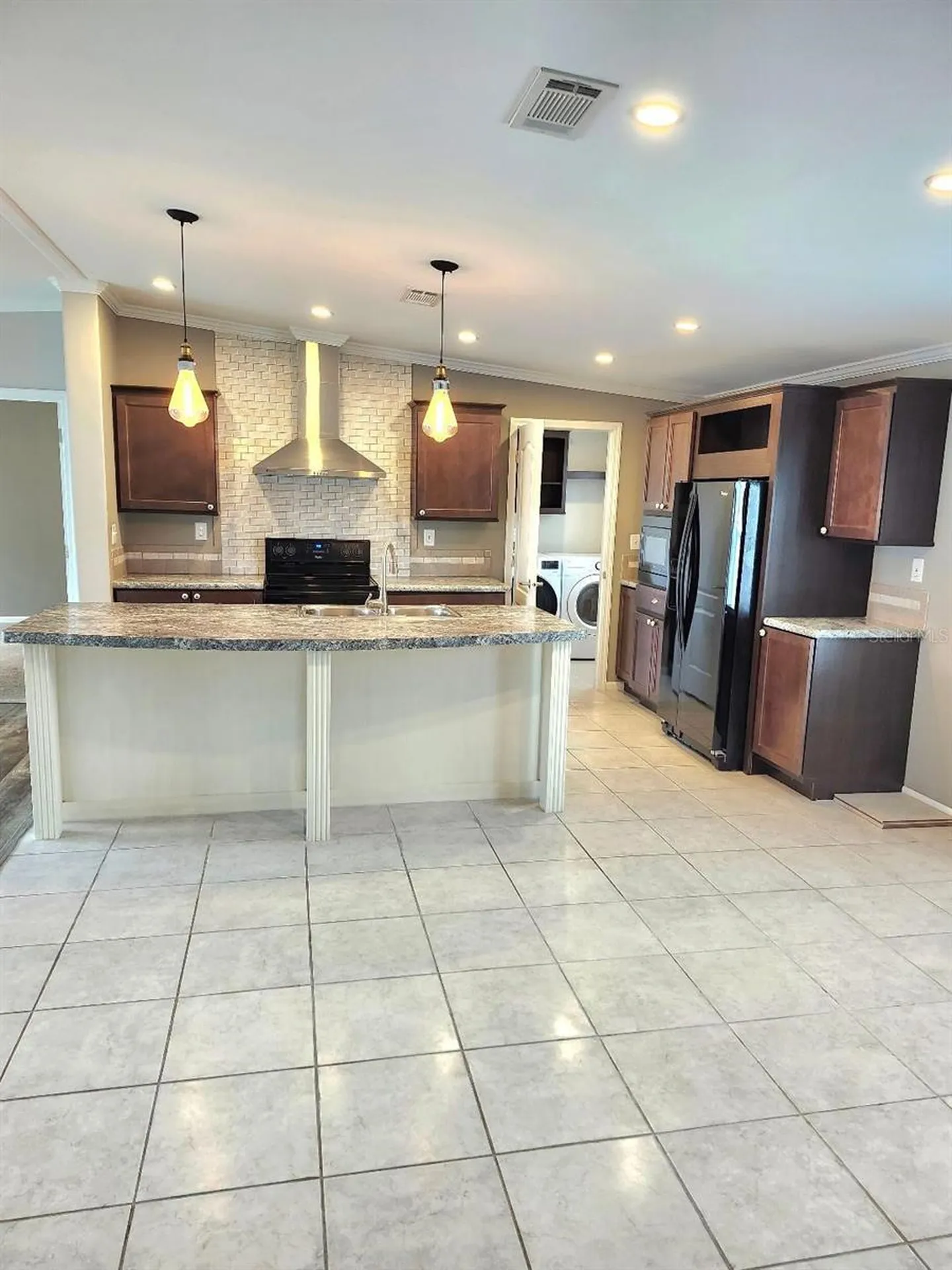 6505 Arizona Street Bradenton FL 34207