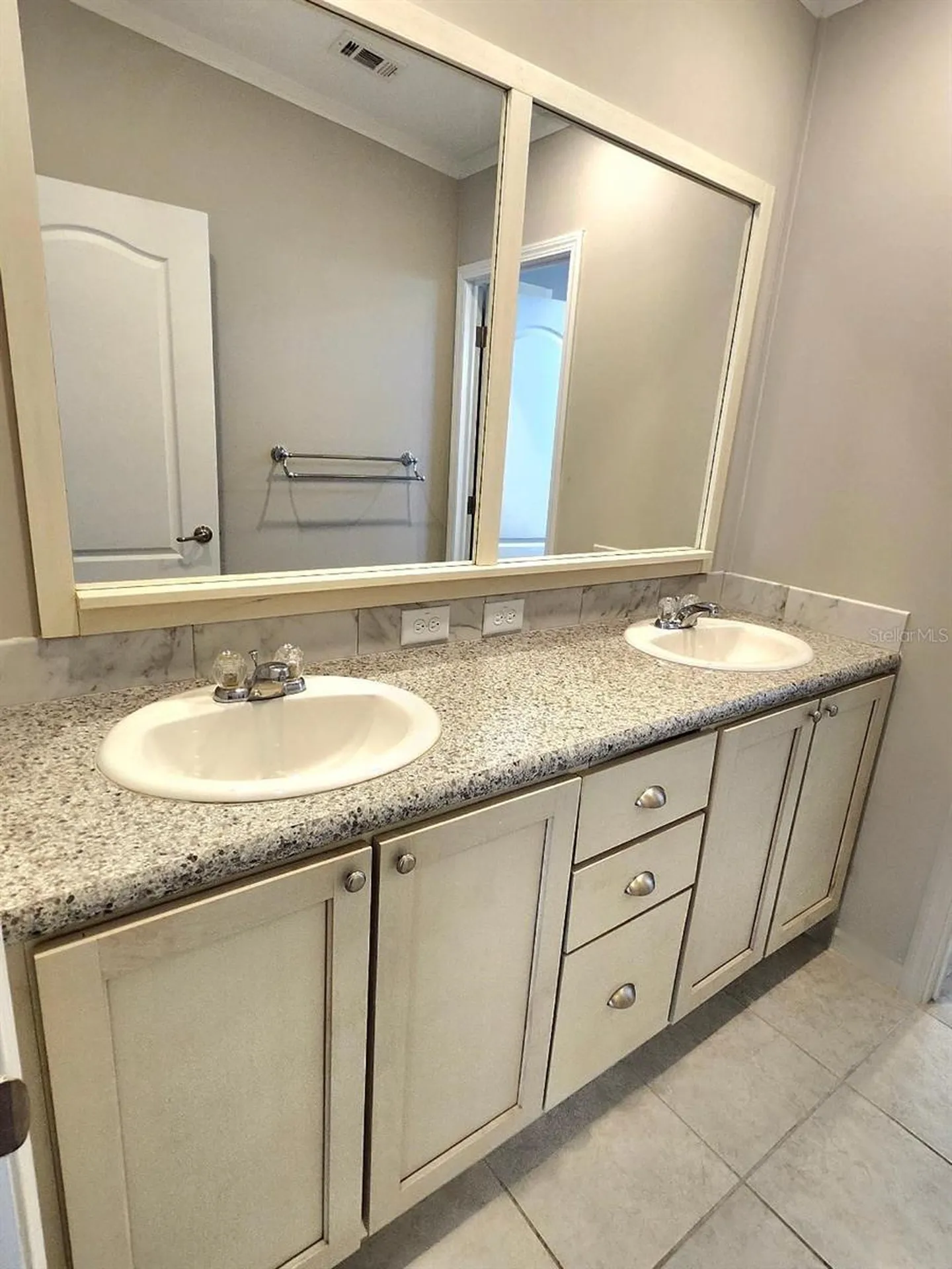 6505 Arizona Street Bradenton FL 34207