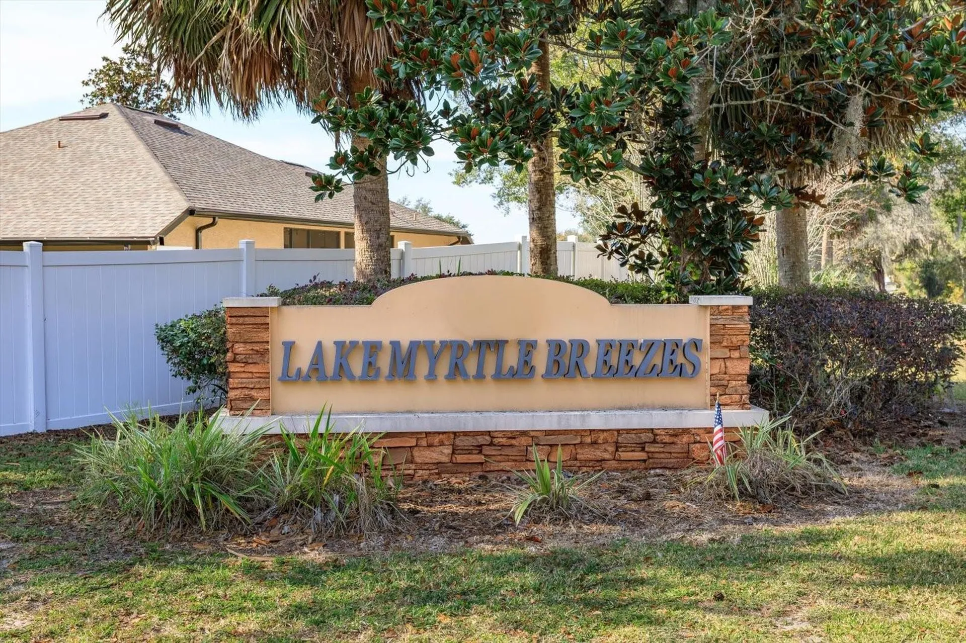 1009 Myrtle Breezes Court Fruitland Park FL 34731