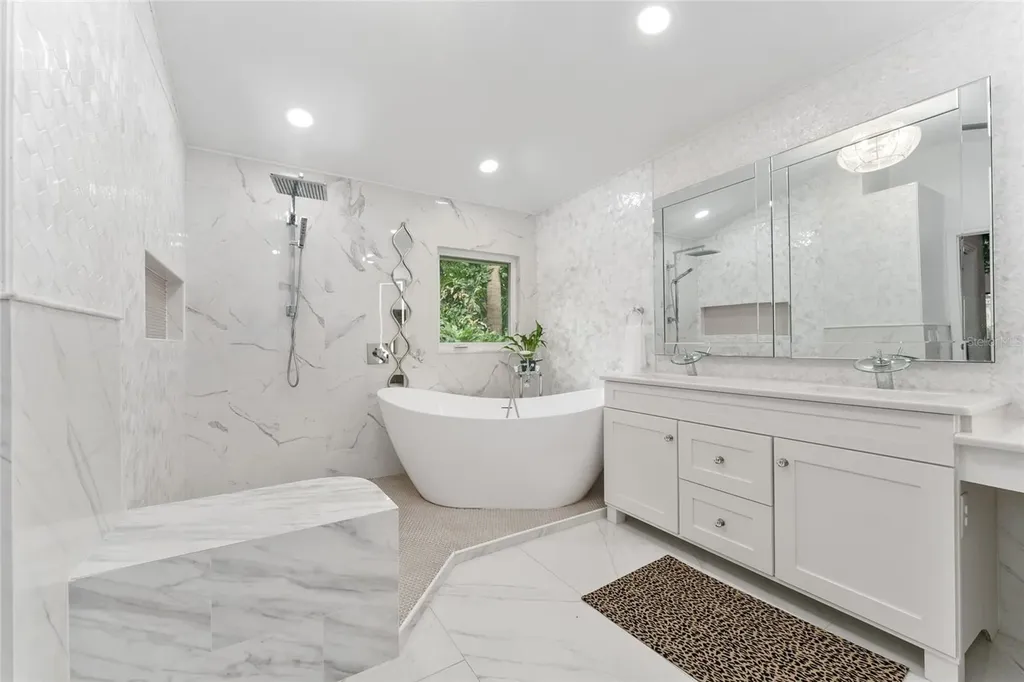 4841 NW 76th Court Ocala FL 34482