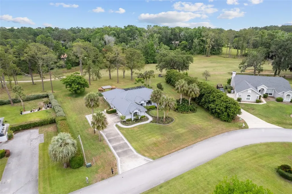 4841 NW 76th Court Ocala FL 34482