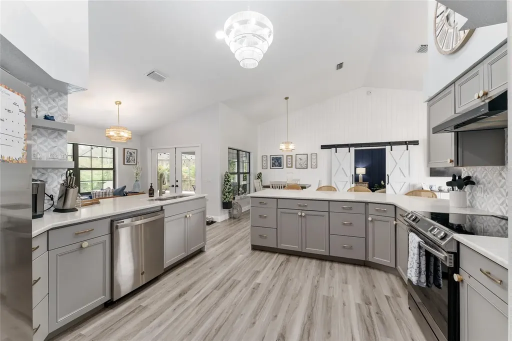 4841 NW 76th Court Ocala FL 34482