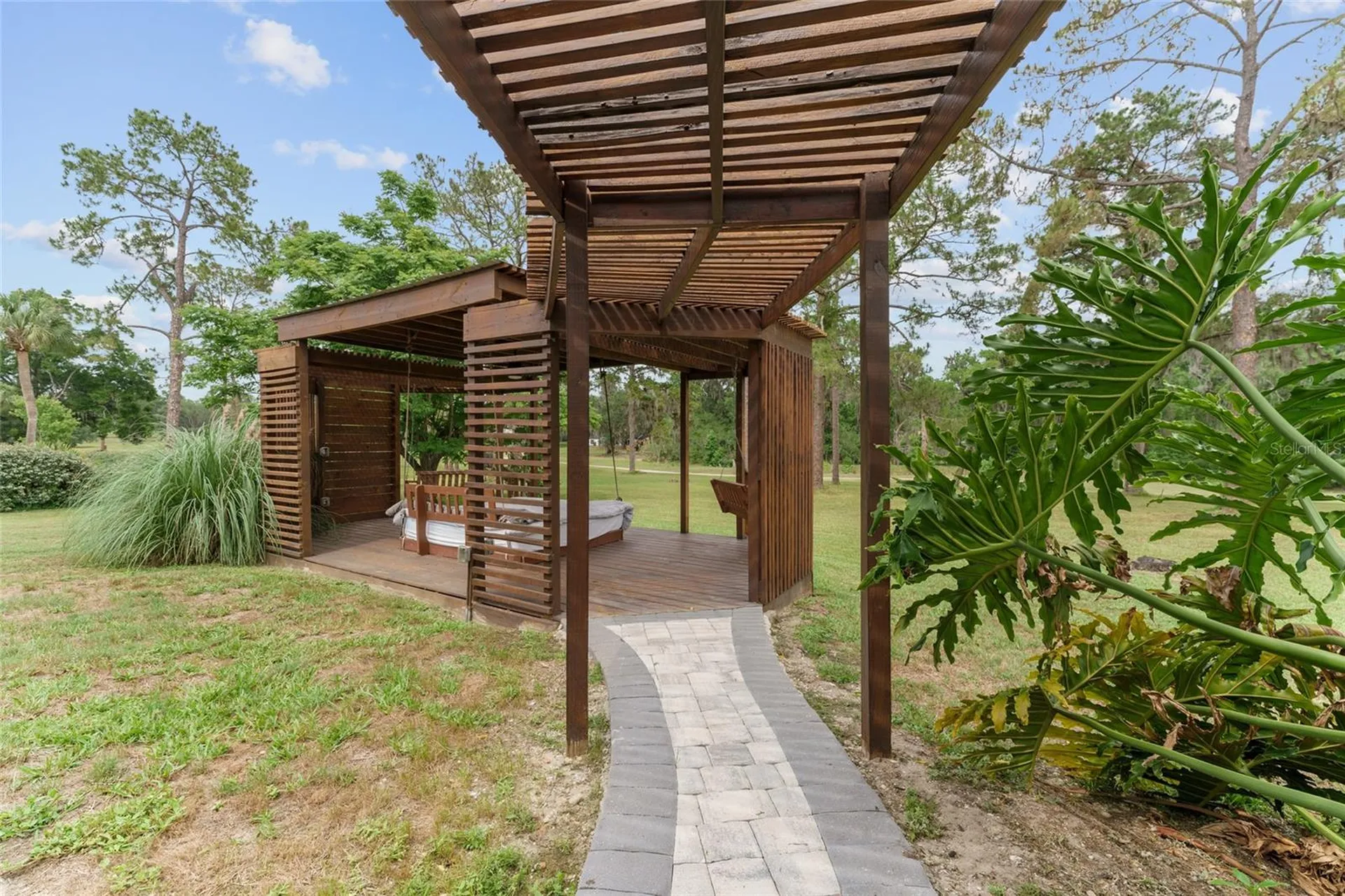 4841 NW 76th Court Ocala FL 34482