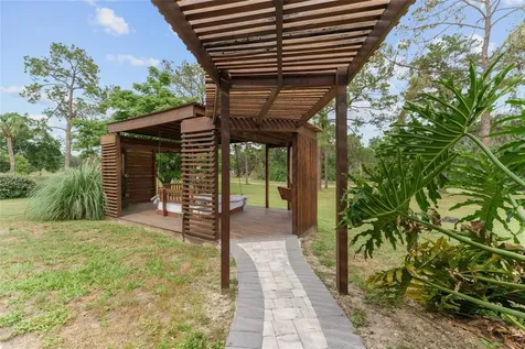 4841 NW 76th Court Ocala FL 34482