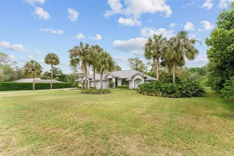 4841 NW 76th Court Ocala FL 34482