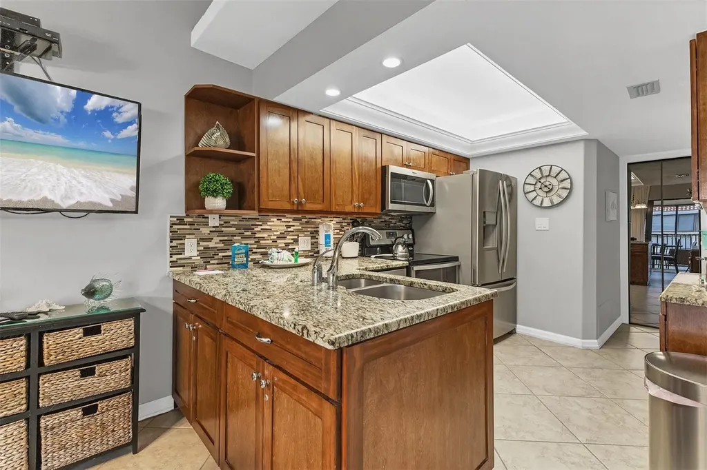 4621 Gulf Of Mexico Drive Longboat Key FL 34228