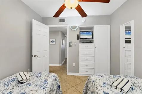 4621 Gulf Of Mexico Drive Longboat Key FL 34228
