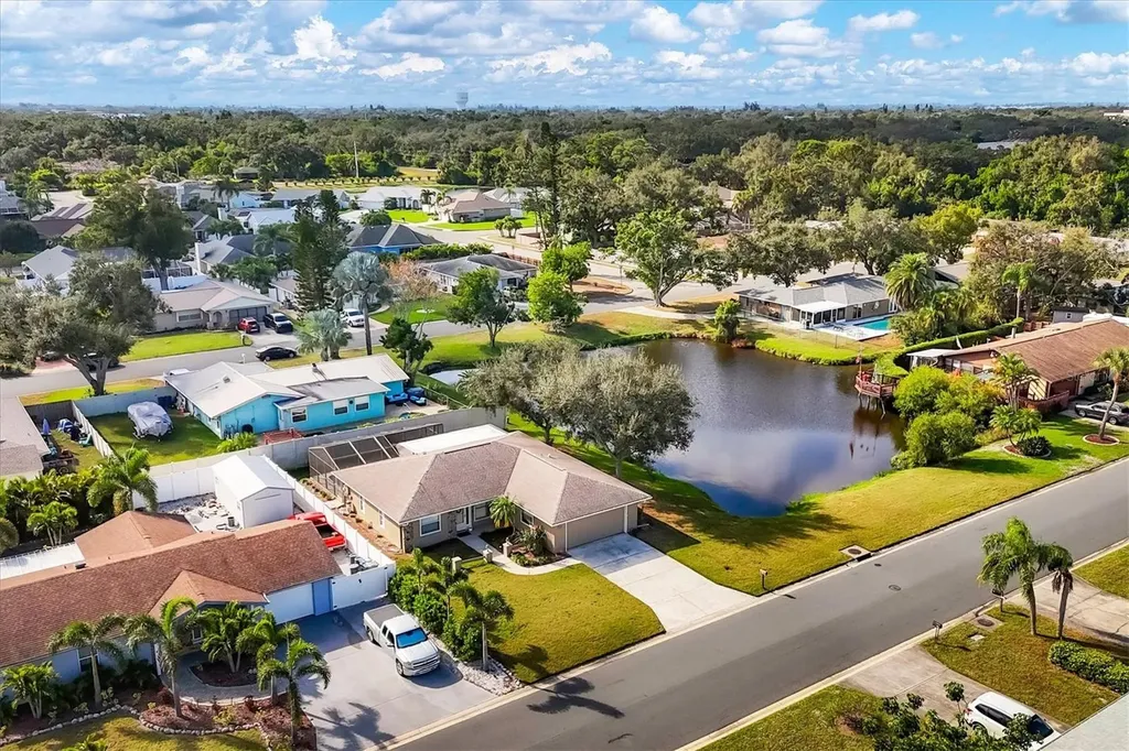 5307 18th Avenue W Bradenton FL 34209
