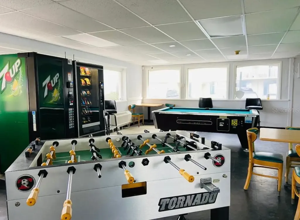 1233 S Atlantic Avenue Daytona Beach FL 32118