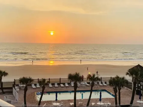 1233 S Atlantic Avenue Daytona Beach FL 32118