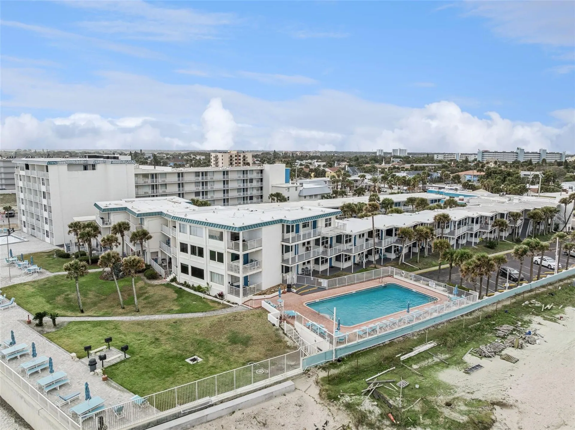 935 S Atlantic Avenue Daytona Beach FL 32118