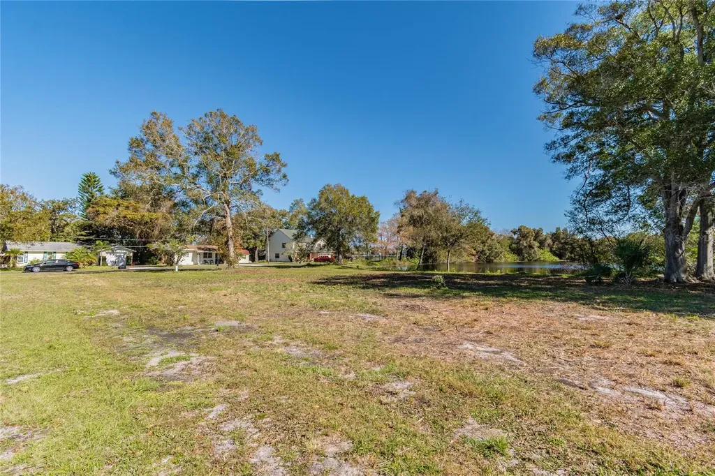 5750 60th Avenue N St Petersburg FL 33709