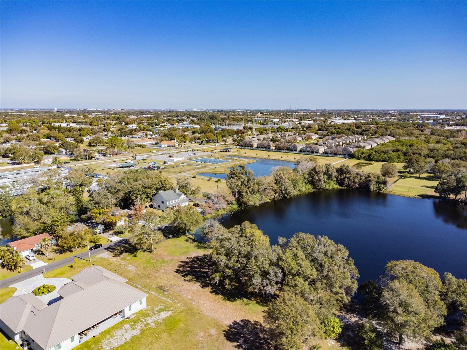 5750 60th Avenue N St Petersburg FL 33709