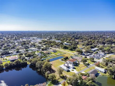 5750 60th Avenue N St Petersburg FL 33709