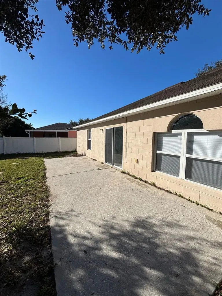 1613 Sail Drive Poinciana FL 34759