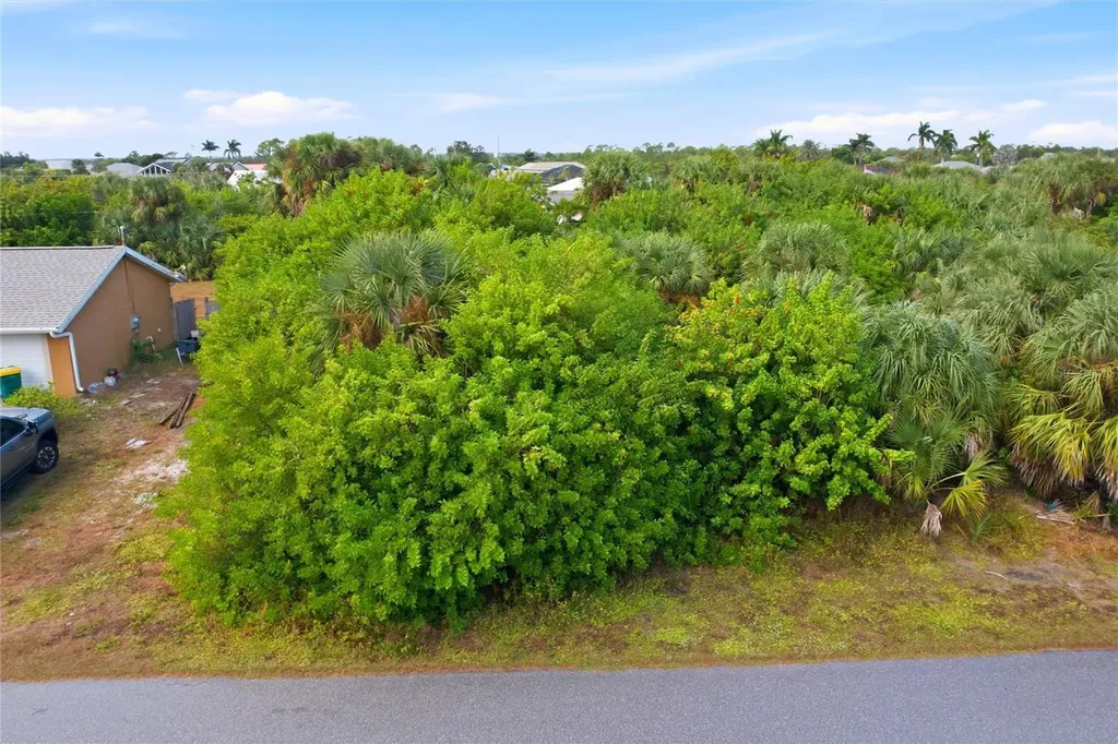 4081 Rose Arbor Circle Port Charlotte FL 33948