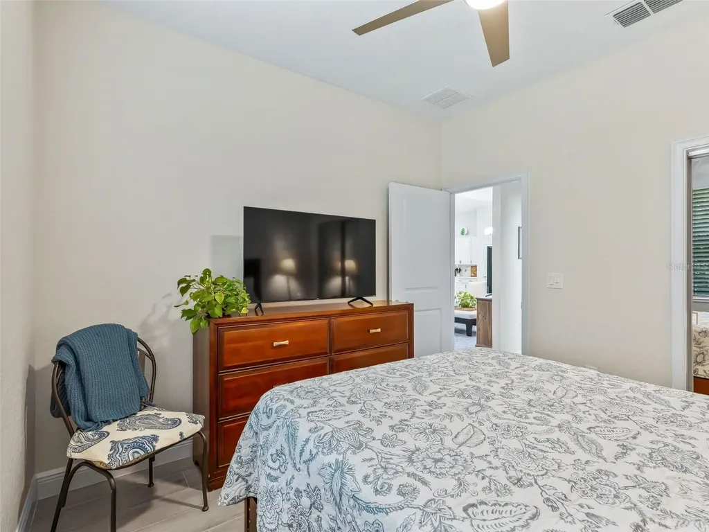 4791 NE 125th Loop Oxford FL 34484