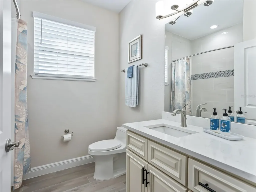 4791 NE 125th Loop Oxford FL 34484