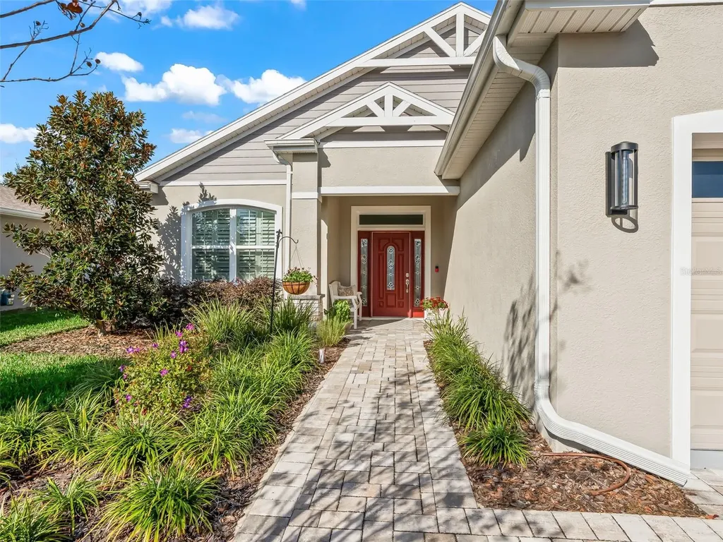 4791 NE 125th Loop Oxford FL 34484