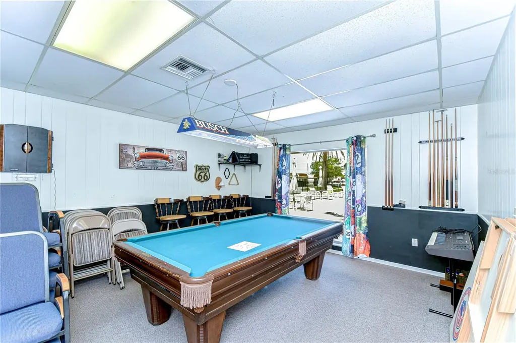 13870 Oakwood Lane Seminole FL 33776