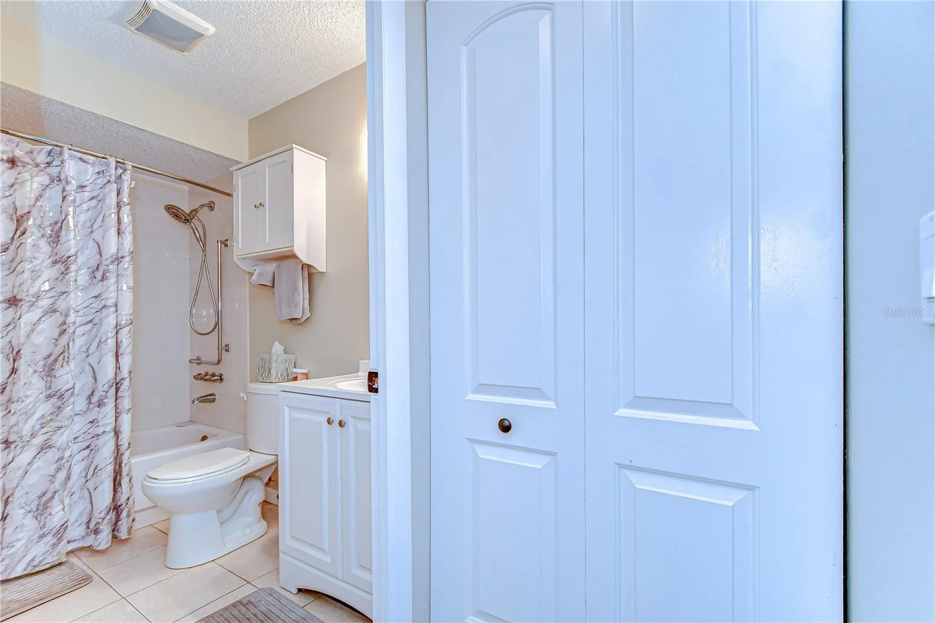 13870 Oakwood Lane Seminole FL 33776