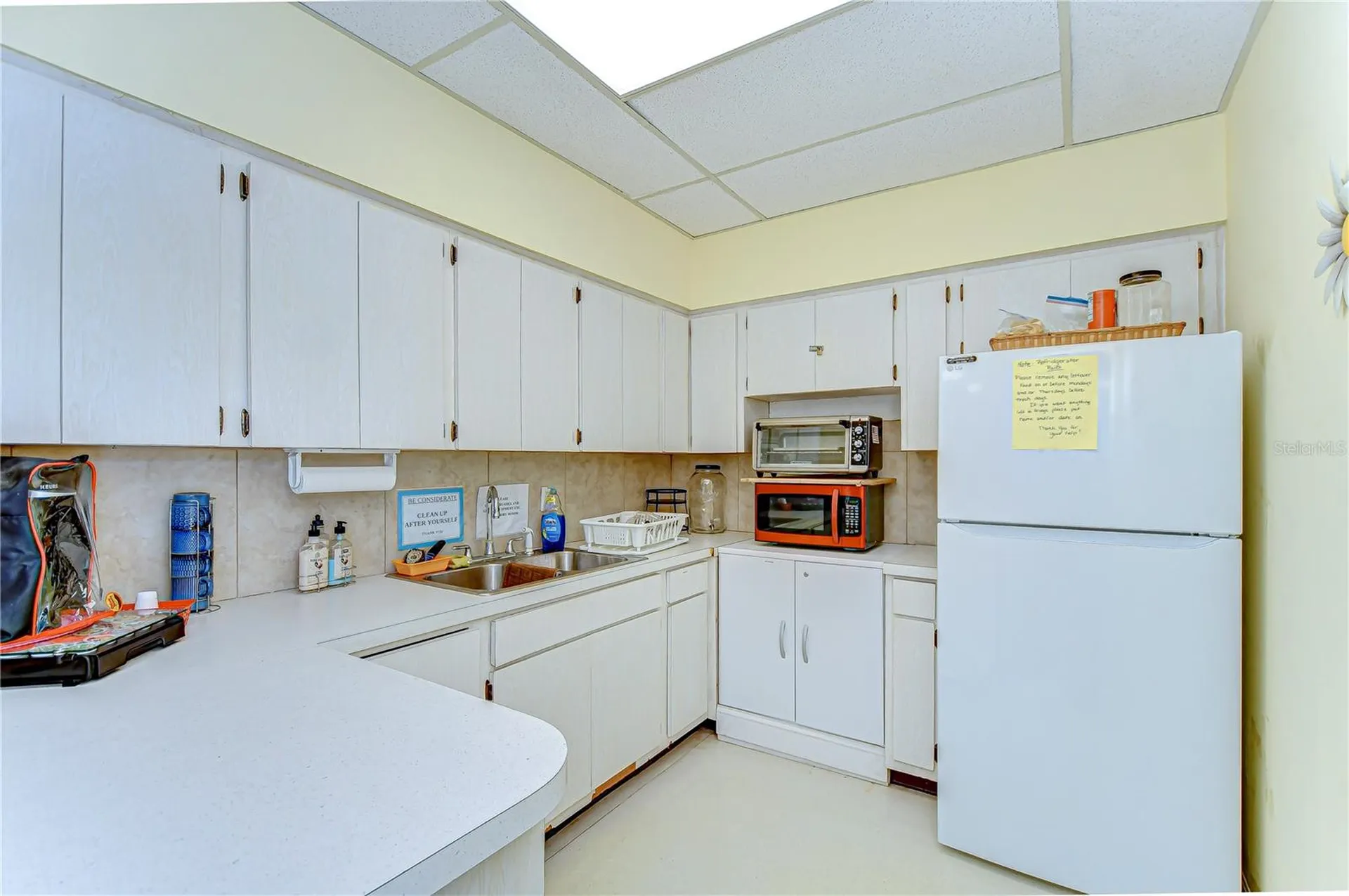 13870 Oakwood Lane Seminole FL 33776