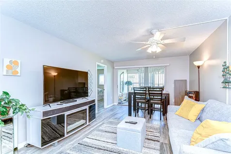 13870 Oakwood Lane Seminole FL 33776
