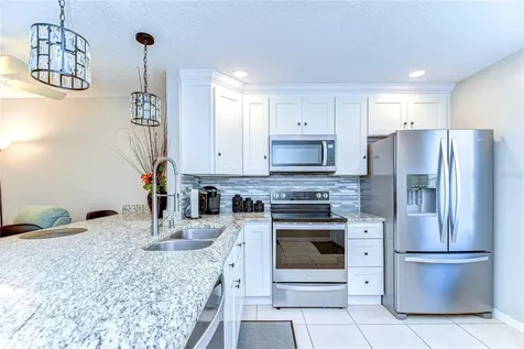 13870 Oakwood Lane Seminole FL 33776