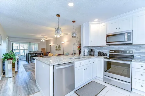 13870 Oakwood Lane Seminole FL 33776