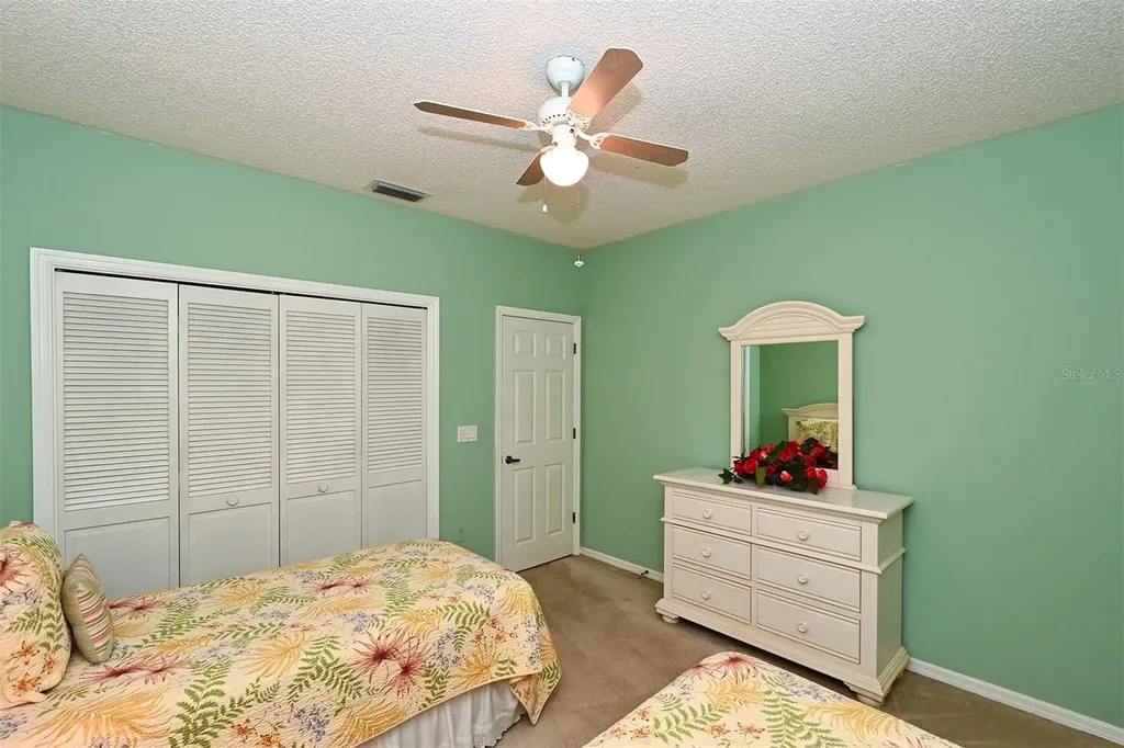3866 Surrey Court Sarasota FL 34235