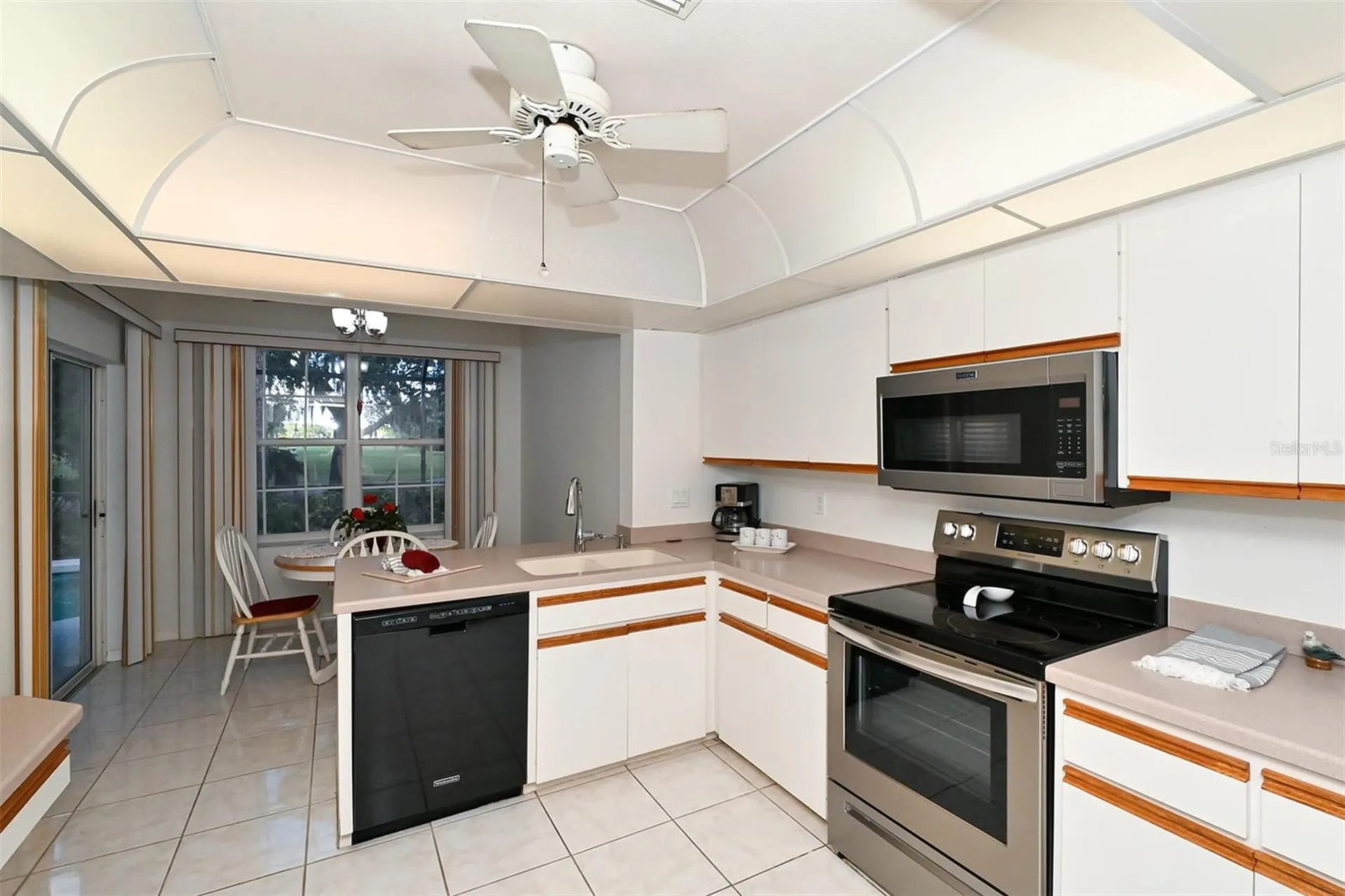 3866 Surrey Court Sarasota FL 34235