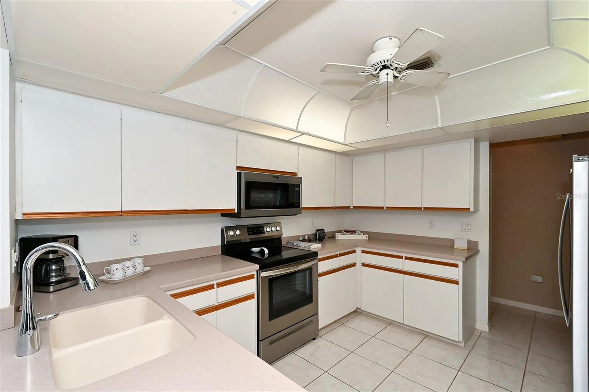 3866 Surrey Court Sarasota FL 34235