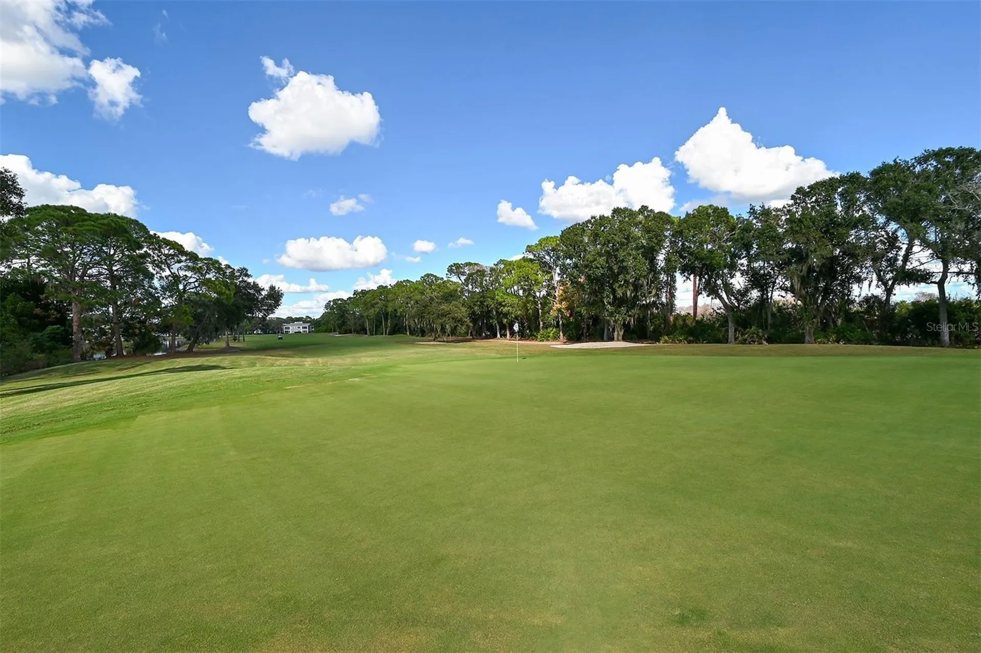 3866 Surrey Court Sarasota FL 34235
