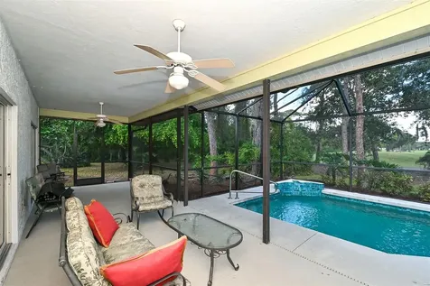 3866 Surrey Court Sarasota FL 34235