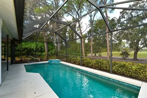 3866 Surrey Court Sarasota FL 34235