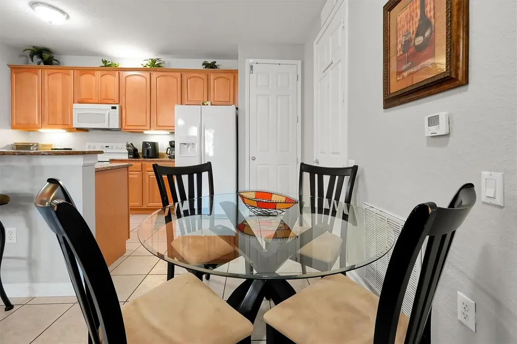 5036 Shoreway Loop Orlando FL 32819