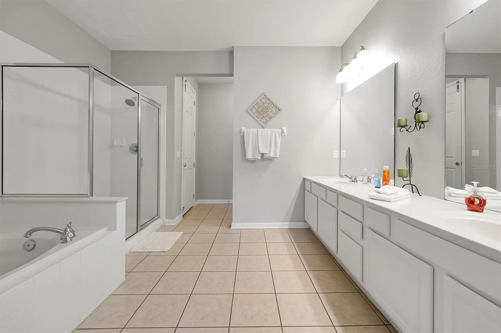 5036 Shoreway Loop Orlando FL 32819