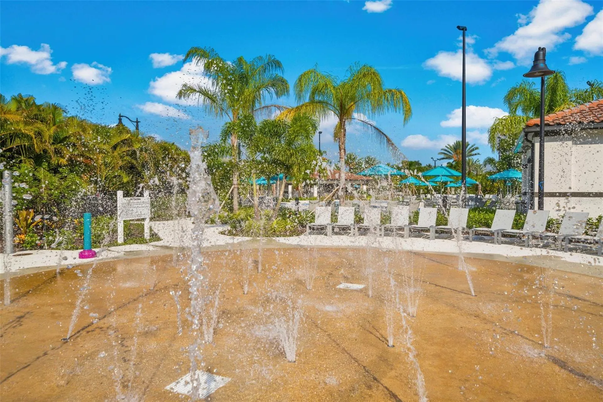 5036 Shoreway Loop Orlando FL 32819