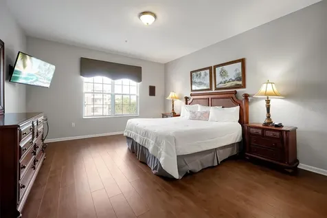 5036 Shoreway Loop Orlando FL 32819