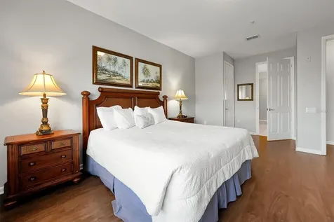 5036 Shoreway Loop Orlando FL 32819